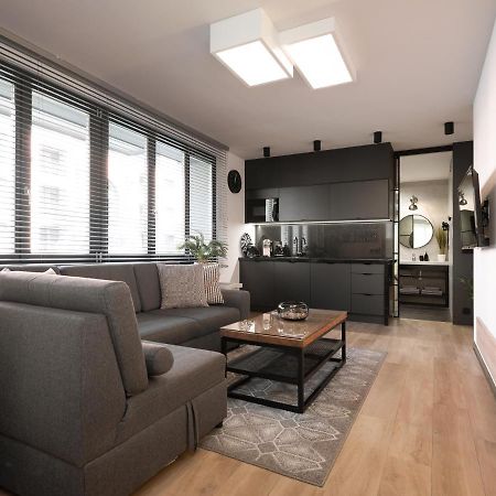 Jacuzzi Apartments Krakow Bagian luar foto