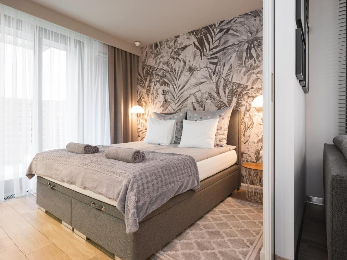 Jacuzzi Apartments Krakow Bagian luar foto
