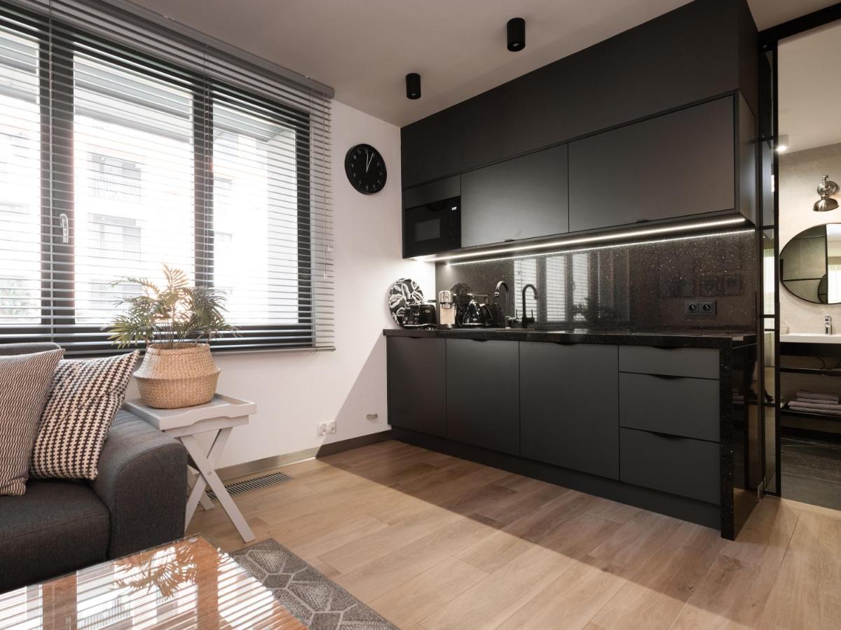 Jacuzzi Apartments Krakow Bagian luar foto