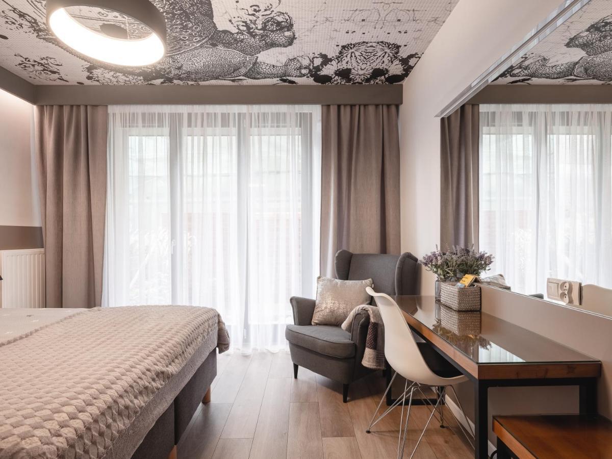 Jacuzzi Apartments Krakow Bagian luar foto
