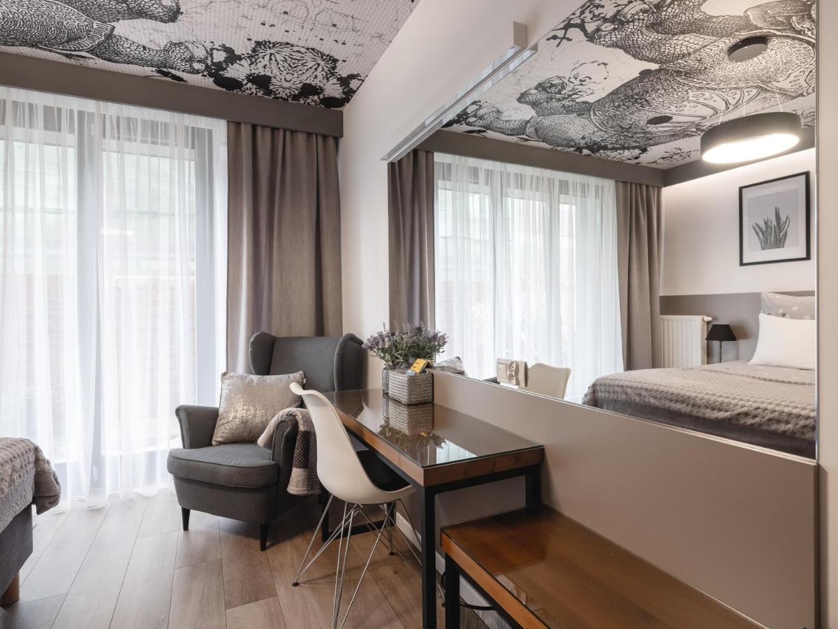 Jacuzzi Apartments Krakow Bagian luar foto